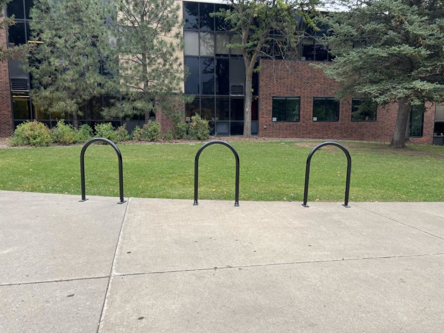 The new bike racks near the main entrance of DHS. At the front entrance of Durango High School, new, efficient bike racks were installed early in the 2022-23 school year and are commonly used by students and staff throughout the school day.
