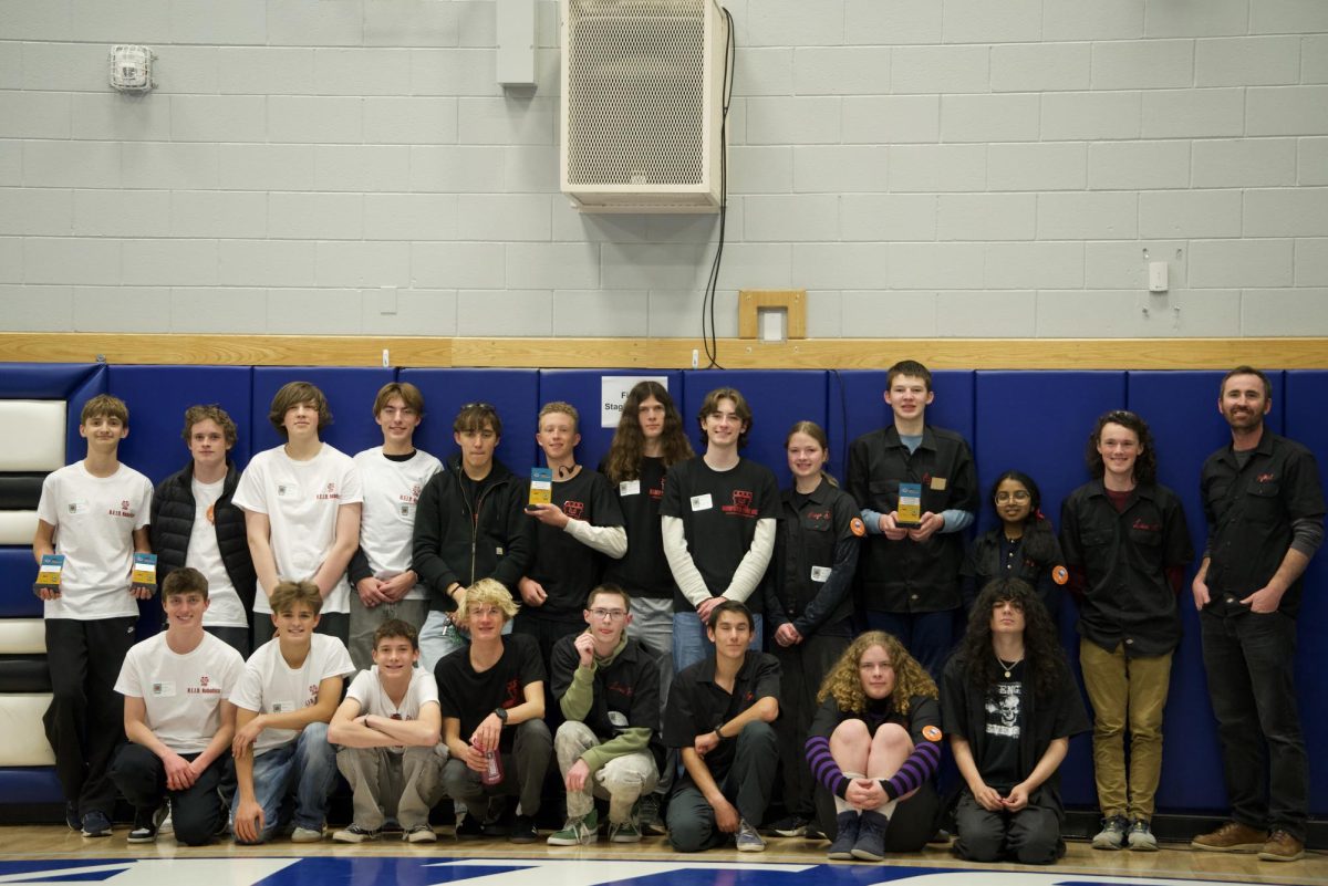 Chaotic Robotics Earns Connect Award, Advances to State Championship